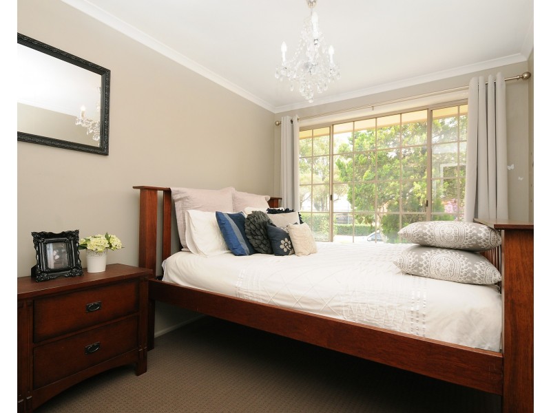 64 Hursley Road, Newtown QLD 4350