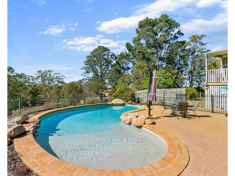 34 Box Tree Court, Mount Rascal QLD 4350