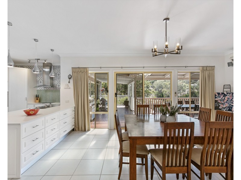 34 Box Tree Court, Mount Rascal QLD 4350