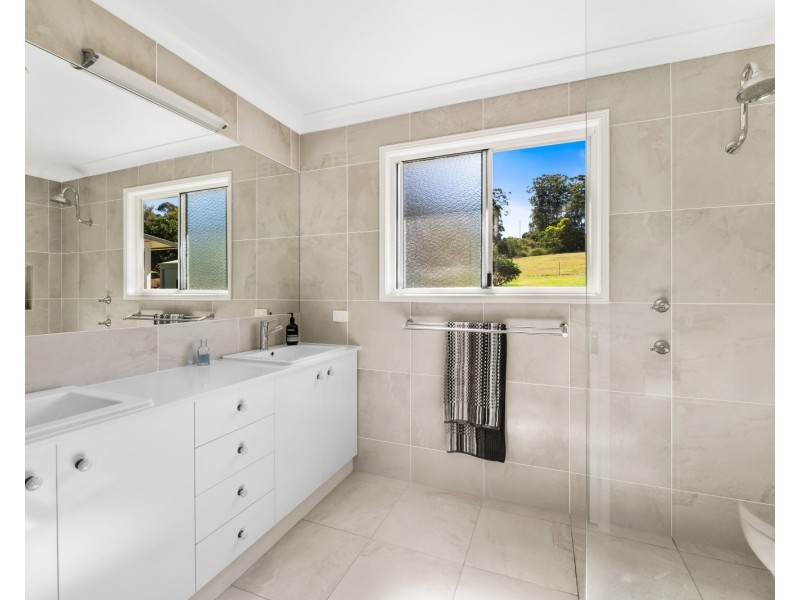 117 Happy Valley Road, Cabarlah QLD 4352