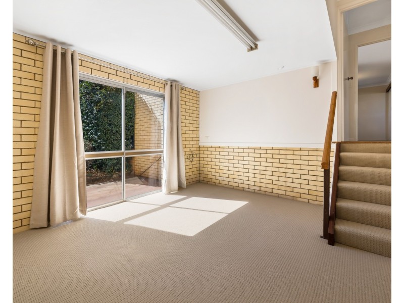 5 Maple Street, East Toowoomba QLD 4350