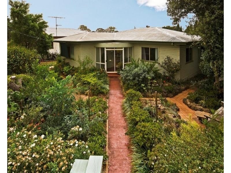 46 Holberton Street, Rockville QLD 4350