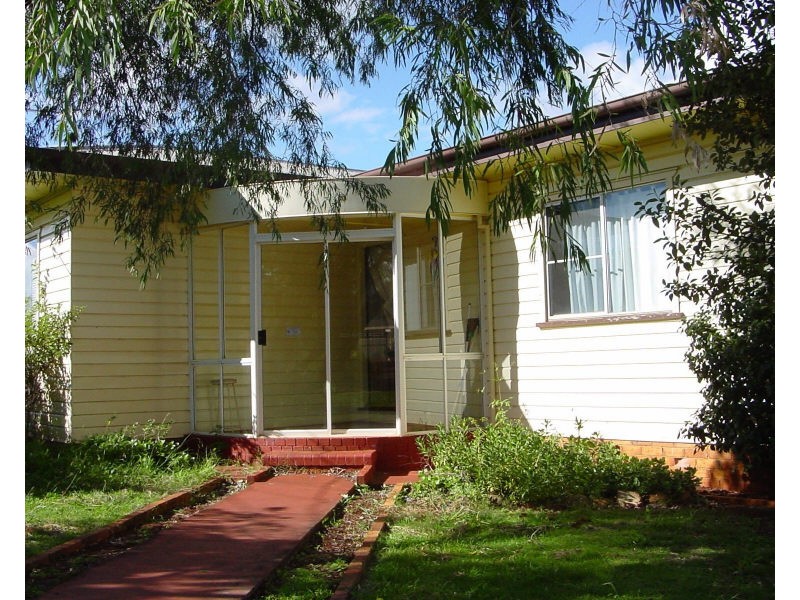 46 Holberton Street, Rockville QLD 4350