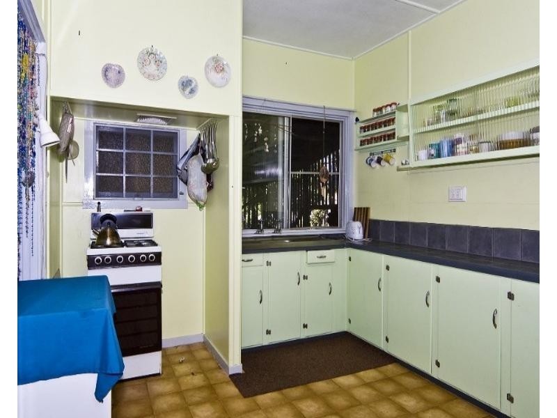 46 Holberton Street, Rockville QLD 4350