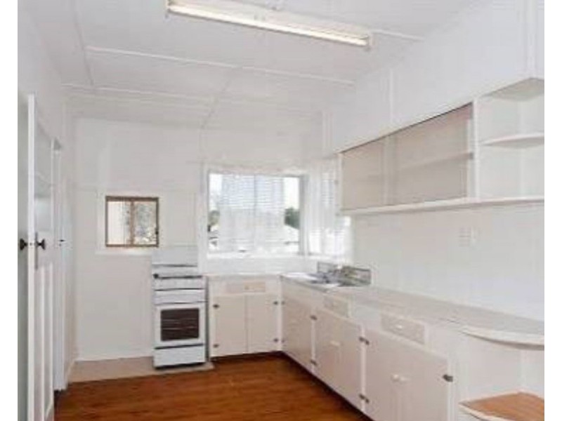 167 North Street, Rockville QLD 4350