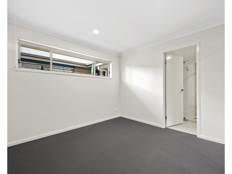 5 – 7 Diva Lane, Glenvale QLD 4350