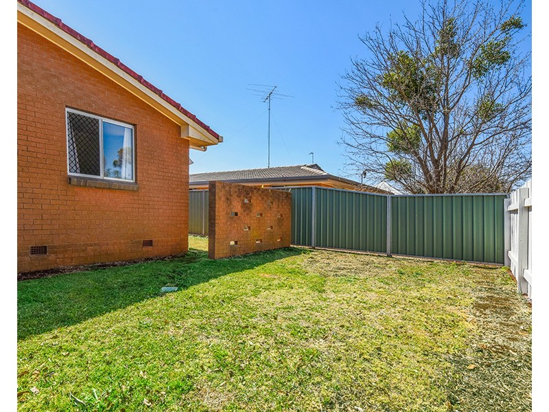 15 Wilfred Street, Harristown QLD 4350