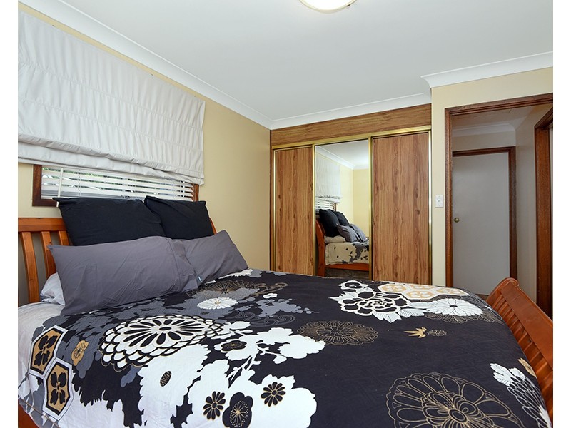 2/6 Begonia Court, Centenary Heights QLD 4350