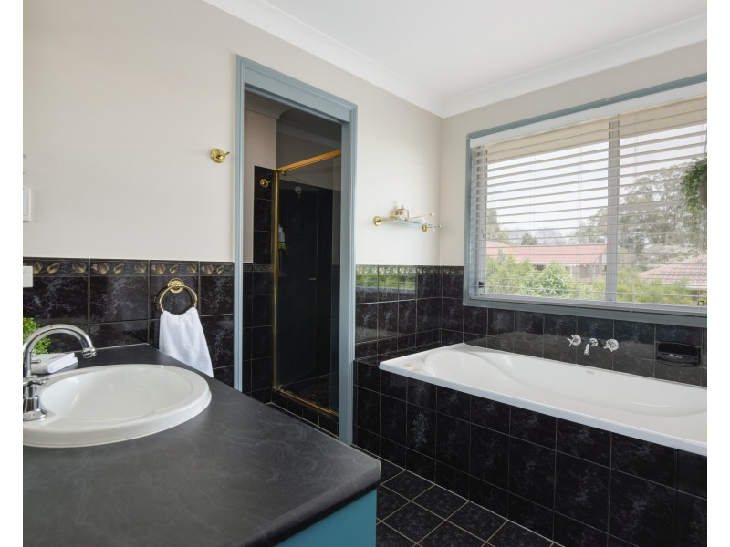 13 Parkland Close, Rangeville QLD 4350