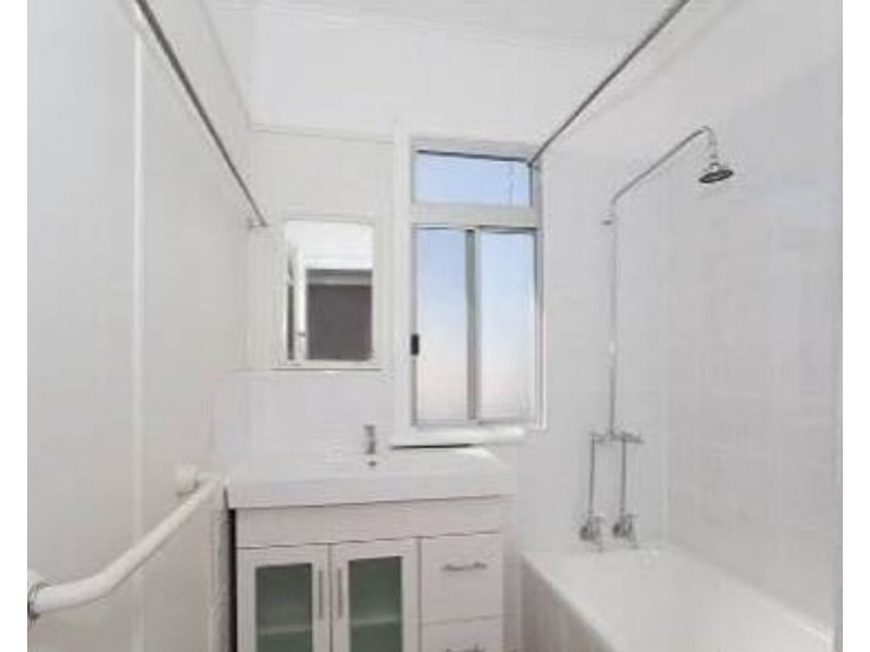 167 North Street, Rockville QLD 4350