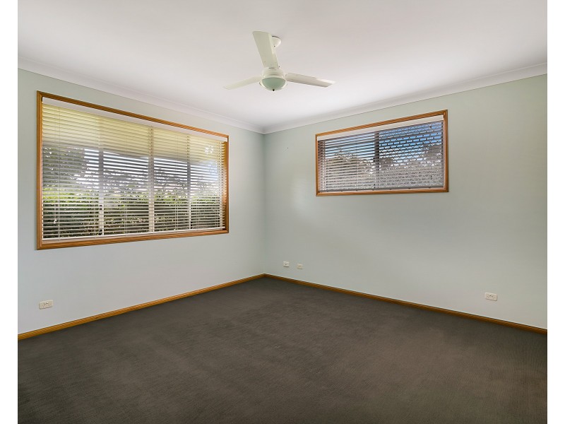 8 St Andrews Court, Middle Ridge QLD 4350