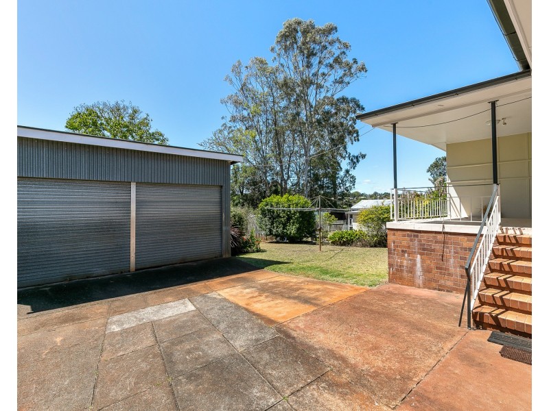 15 Tolmie Street, South Toowoomba QLD 4350