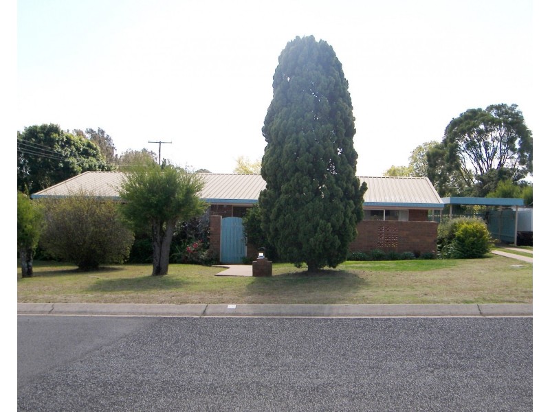 19 Pine Court, Rangeville QLD 4350