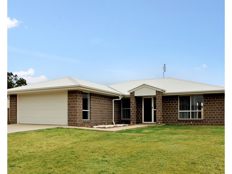19 Willis Road, Meringandan West QLD 4352