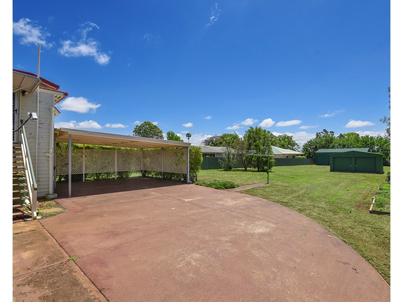 119 Taylor Street, Newtown QLD 4350