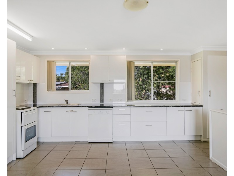 6/22 Kirklees Street, Newtown QLD 4350