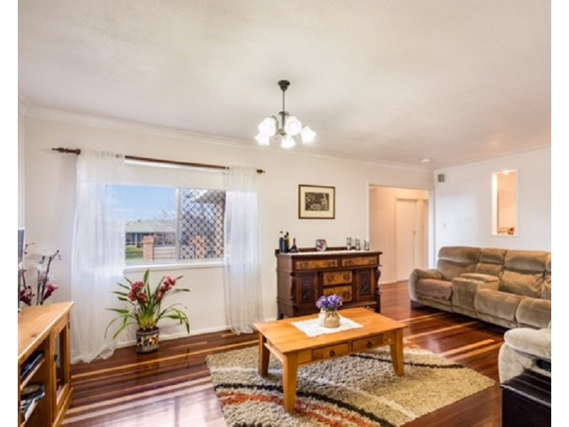 57 Knockator Crescent, Centenary Heights QLD 4350