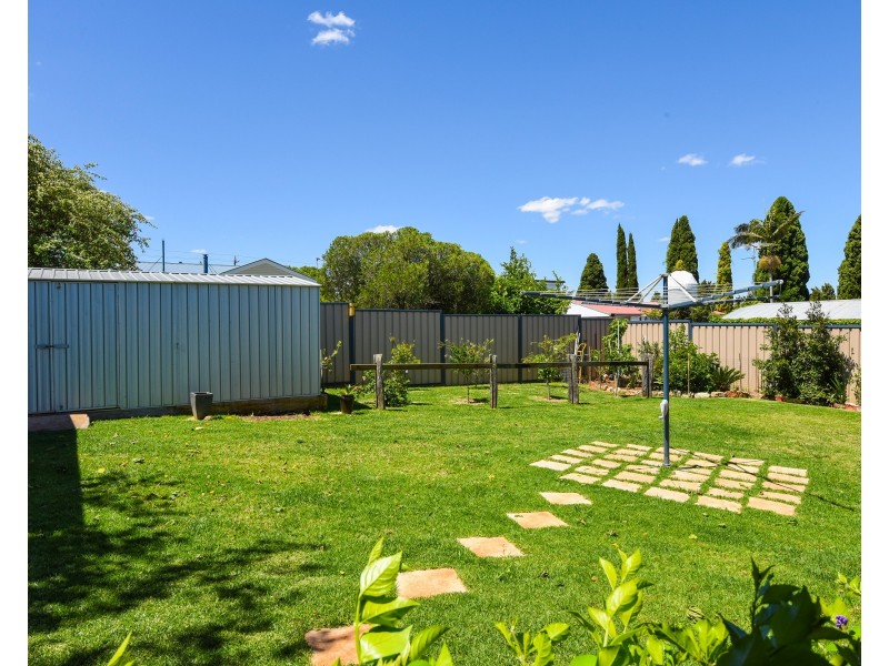 57 Knockator Crescent, Centenary Heights QLD 4350