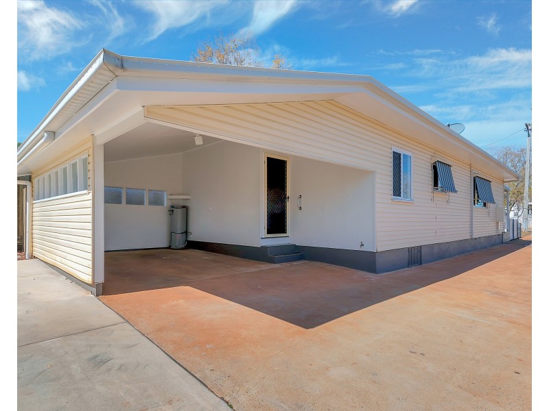 1 Stephen Street, South Toowoomba QLD 4350