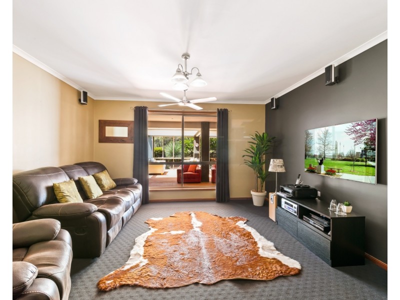 10 Pearl Court, Rangeville QLD 4350