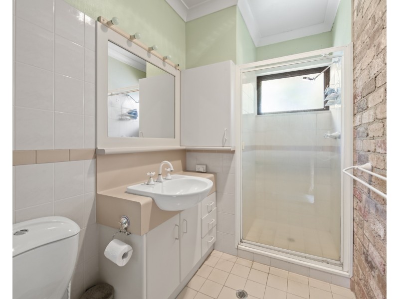 271 Mackenzie Street, Centenary Heights QLD 4350