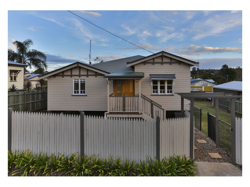 72 James Street, Rangeville QLD 4350