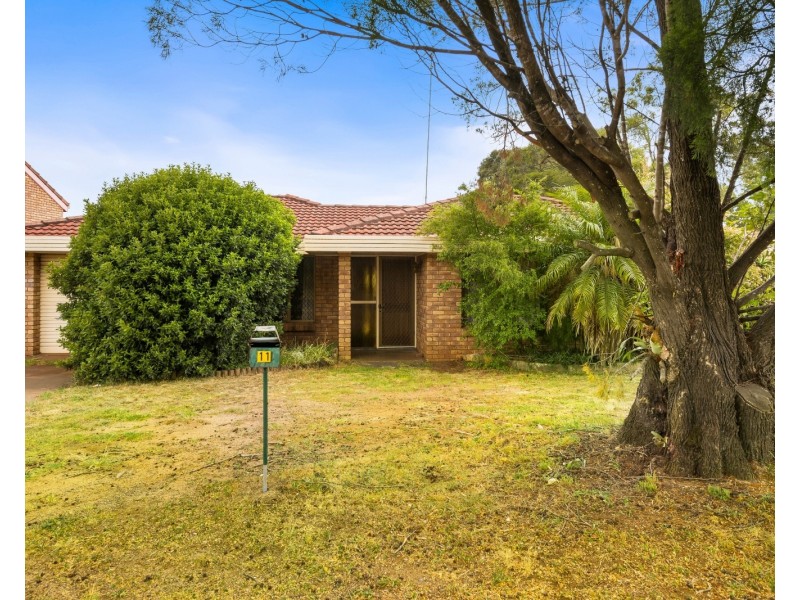 11 Ansett Court, Wilsonton QLD 4350