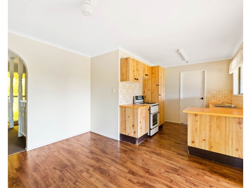 11 Ansett Court, Wilsonton QLD 4350