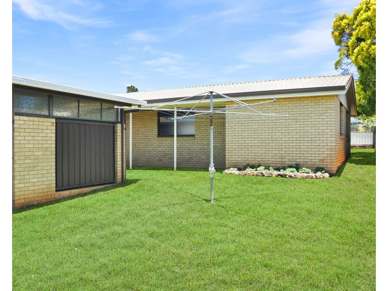 13 Zoe Court, Centenary Heights QLD 4350