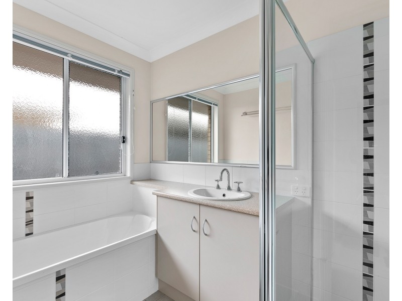 7 Bulloo Street, Glenvale QLD 4350