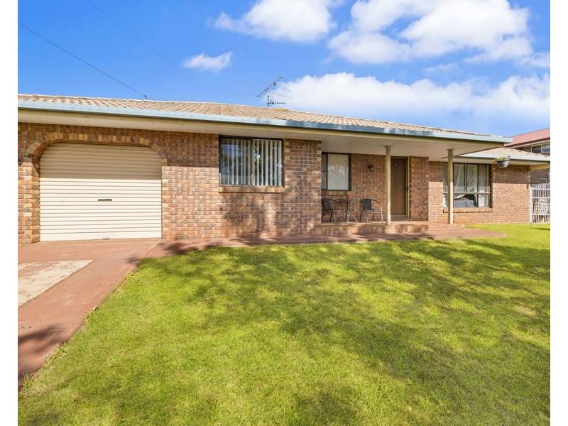 3 Kuhn Street, Kearneys Spring QLD 4350
