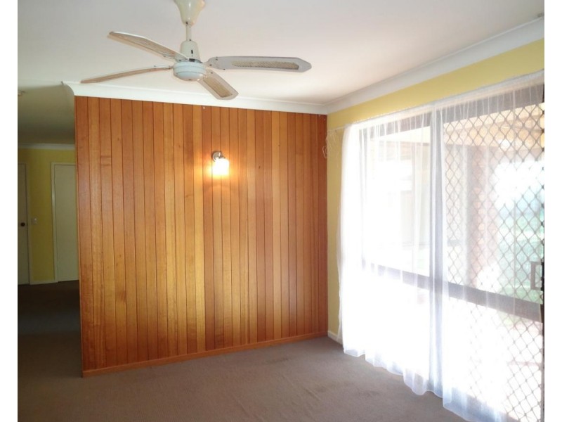 3 Kuhn Street, Kearneys Spring QLD 4350