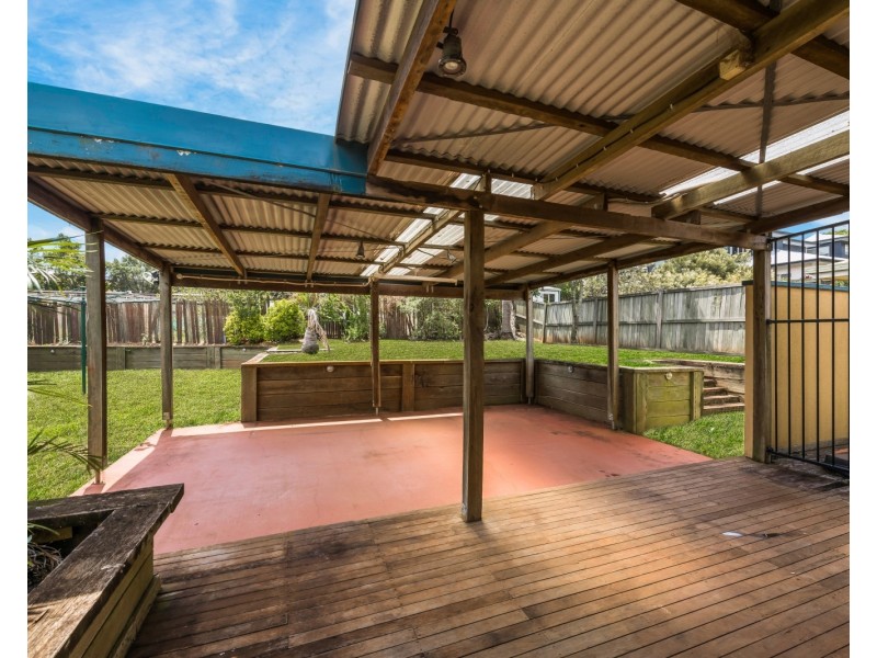 55 Jellicoe Street, Mount Lofty QLD 4350