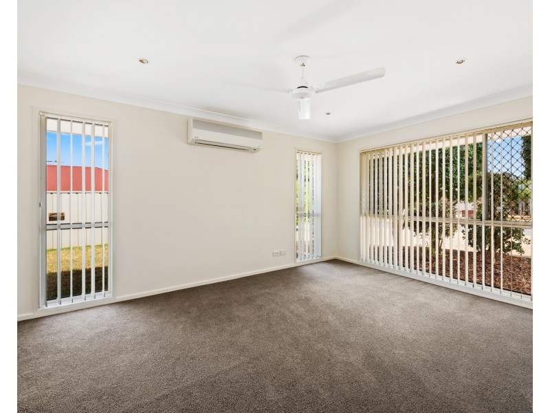 8 Strathconan Drive, Glenvale QLD 4350