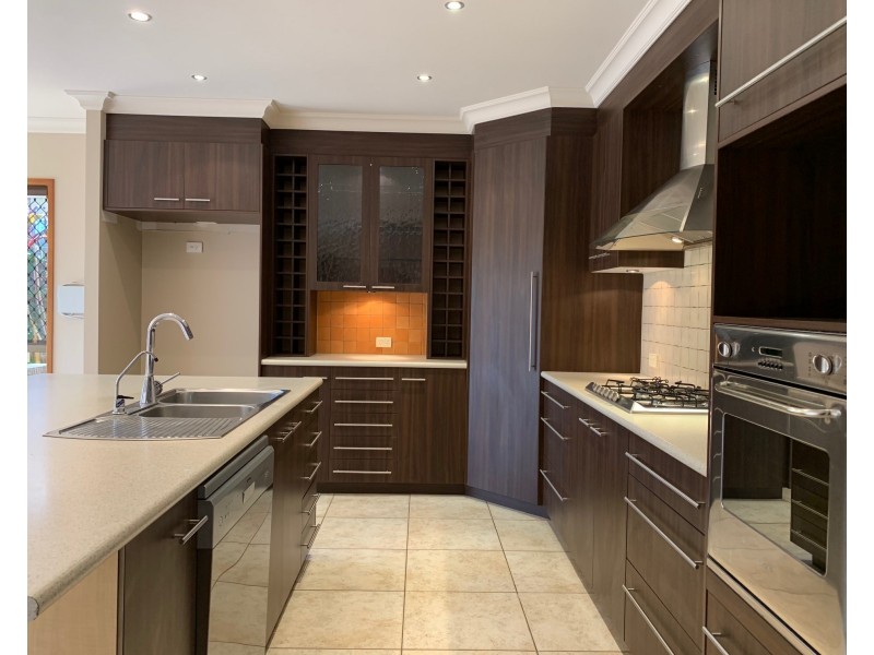 13 Pearl Court, Rangeville QLD 4350