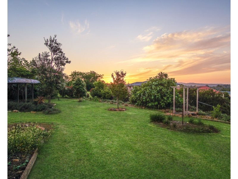 10 Jenna Court, Highfields QLD 4352
