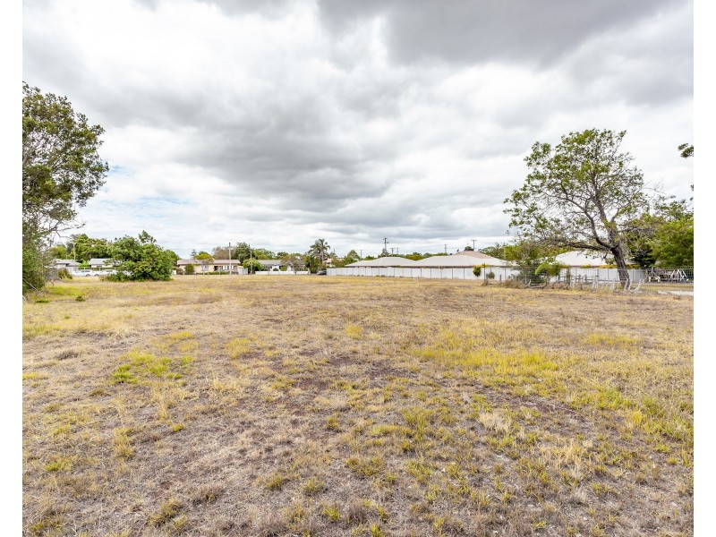 6-10 Hursley Road, Newtown QLD 4350