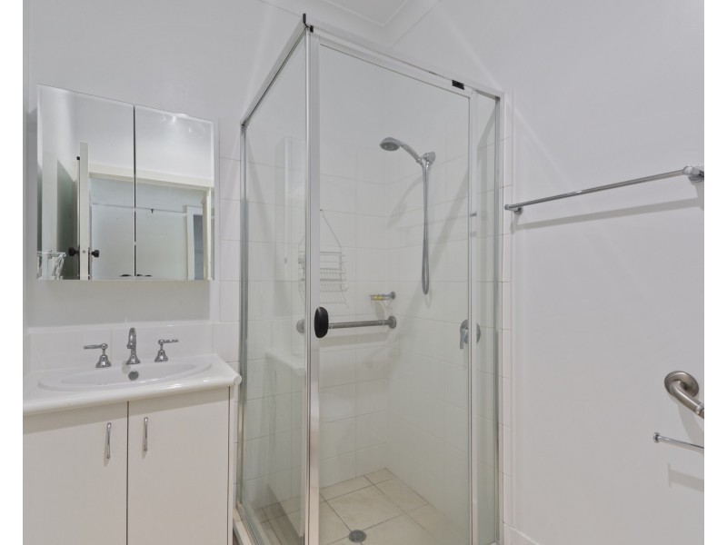 17 Tomkys Street, Rockville QLD 4350