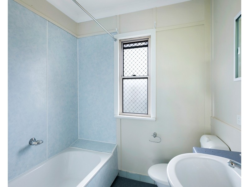 18 Coonan Street, Harlaxton QLD 4350