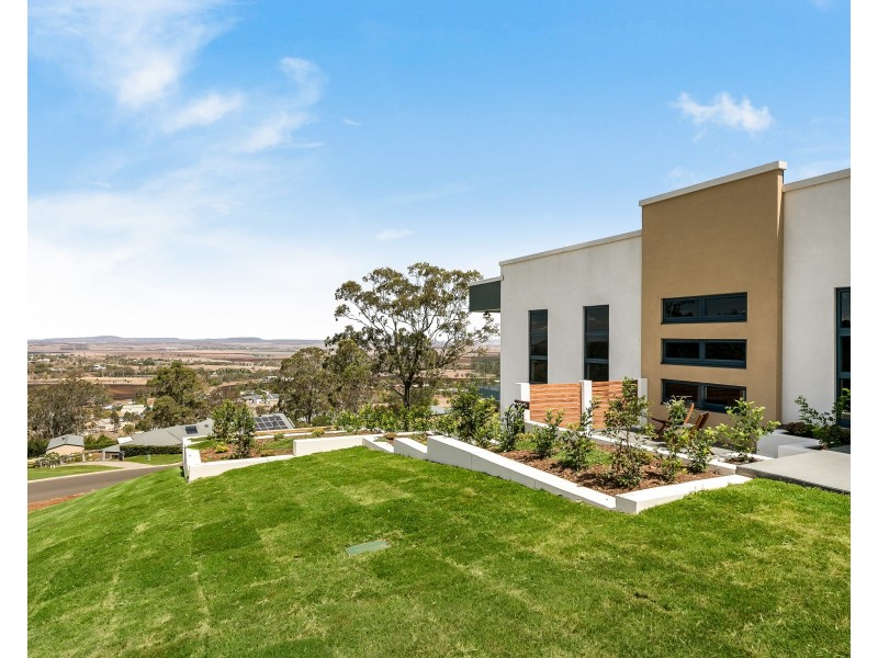3 Timothy Drive, Vale View QLD 4352