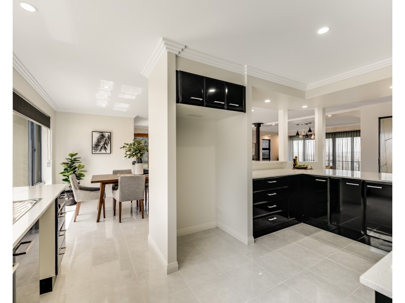 3 Timothy Drive, Vale View QLD 4352