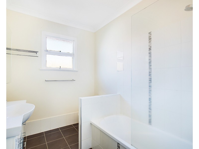 23 Merritt Street, Harristown QLD 4350