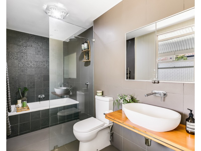 31 Gentle Street, North Toowoomba QLD 4350