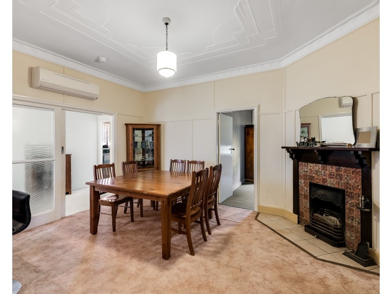 12 George Street, East Toowoomba QLD 4350