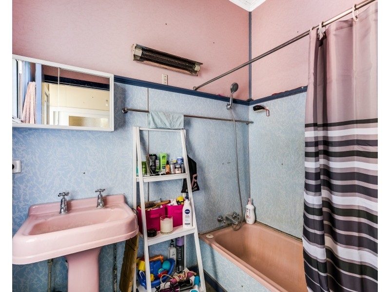 12 George Street, East Toowoomba QLD 4350