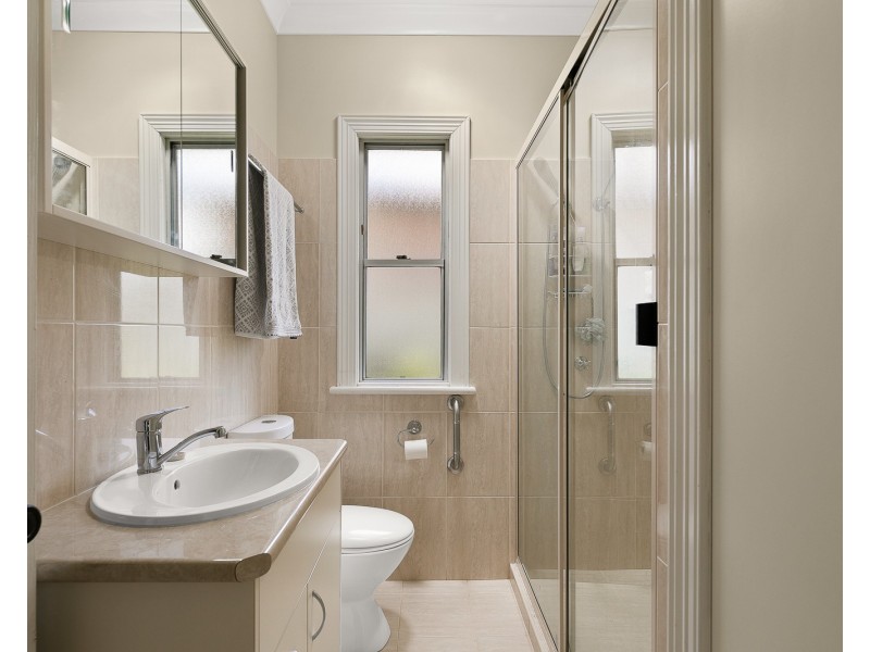 34 Gostwyck Street, Newtown QLD 4350