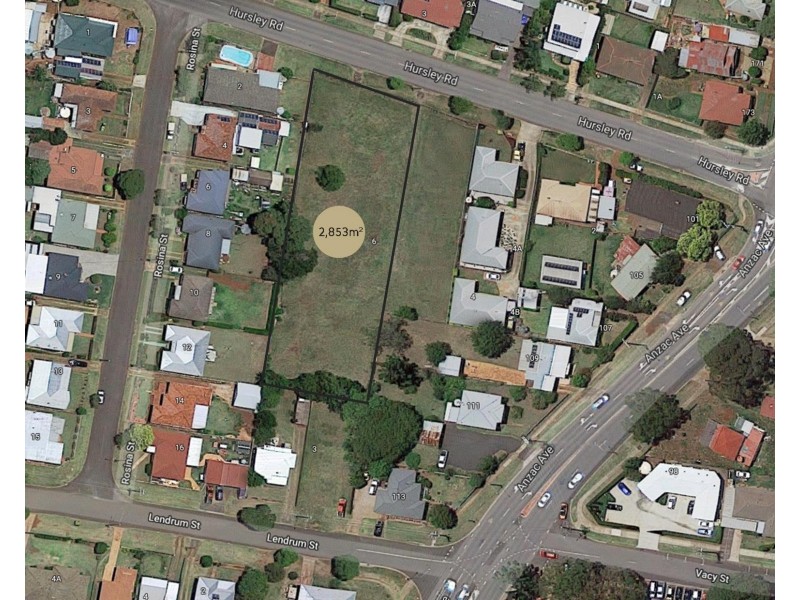 8 Hursley Road, Newtown QLD 4350