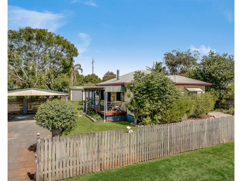 30 Butt Street, Harristown QLD 4350