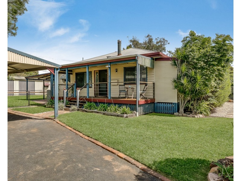 30 Butt Street, Harristown QLD 4350