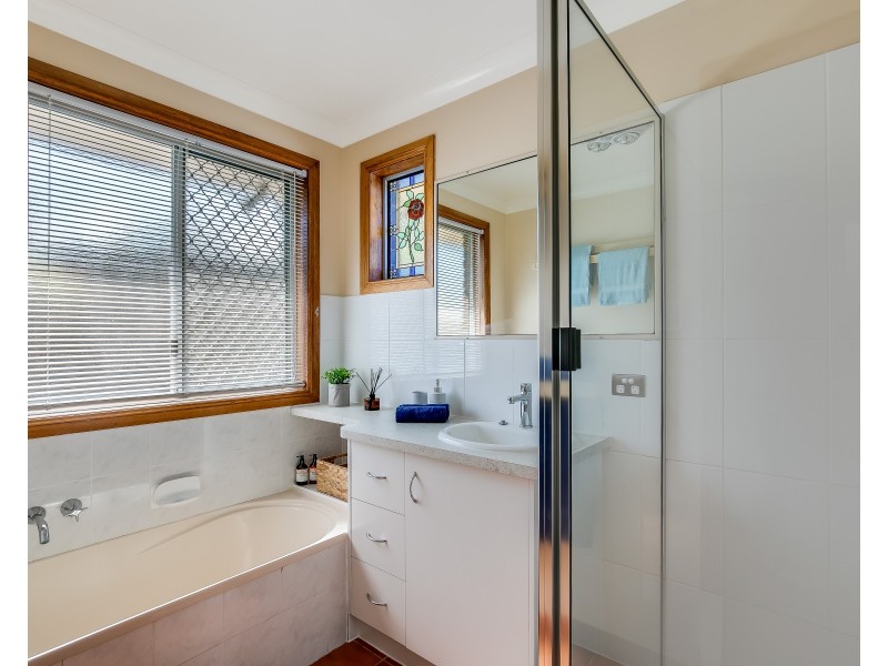 12 Dylan Court, Darling Heights QLD 4350